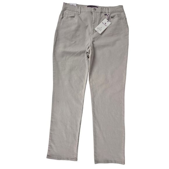 NWT Gloria Vanderbilt Amanda Slimming Jean Classic Rise Tapered Stonewood Sz 14 - Picture 1 of 5